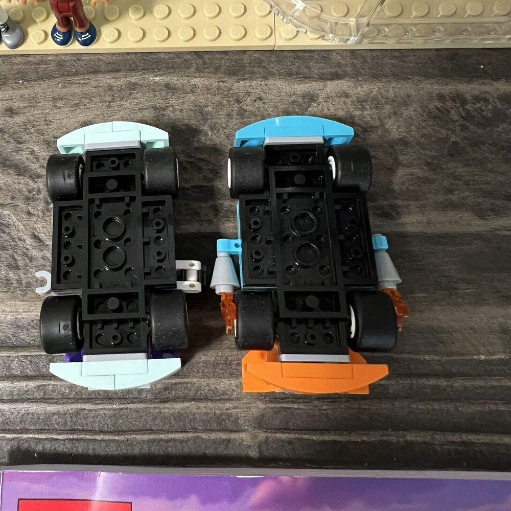 Lego Friends 41351 Creative Tuning Shop 95% Complete No Box - Picture 6 of 10